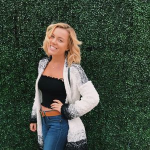 Meet your Posher, Allison